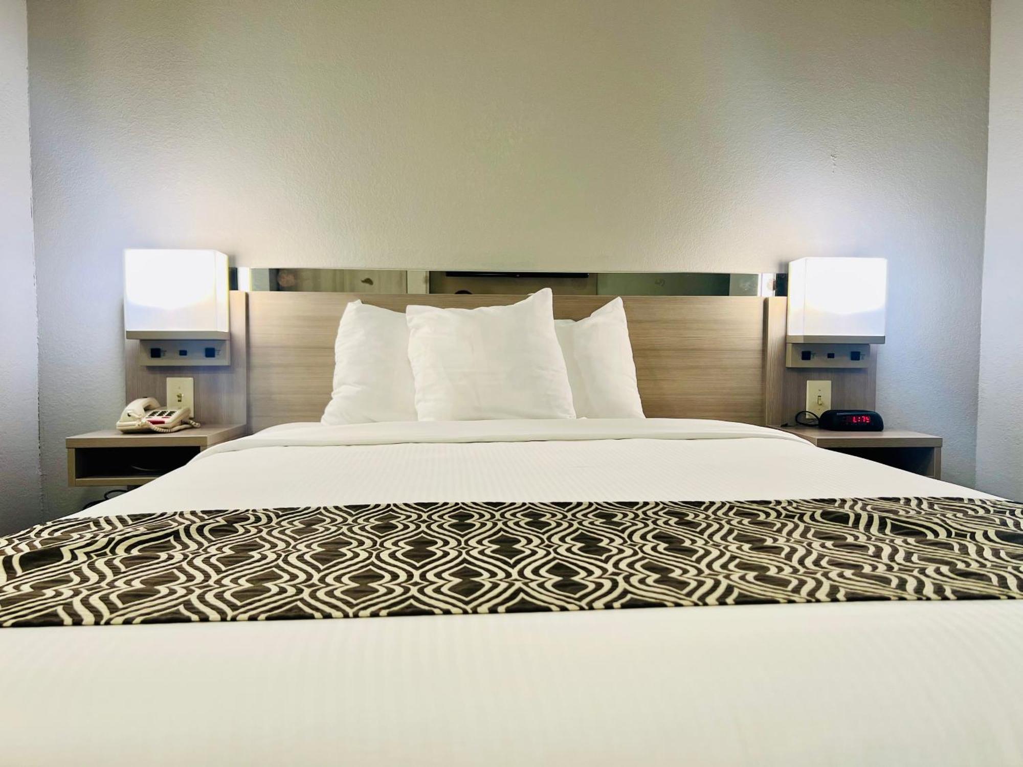 Microtel Inn Georgetown - Lexington North Buitenkant foto