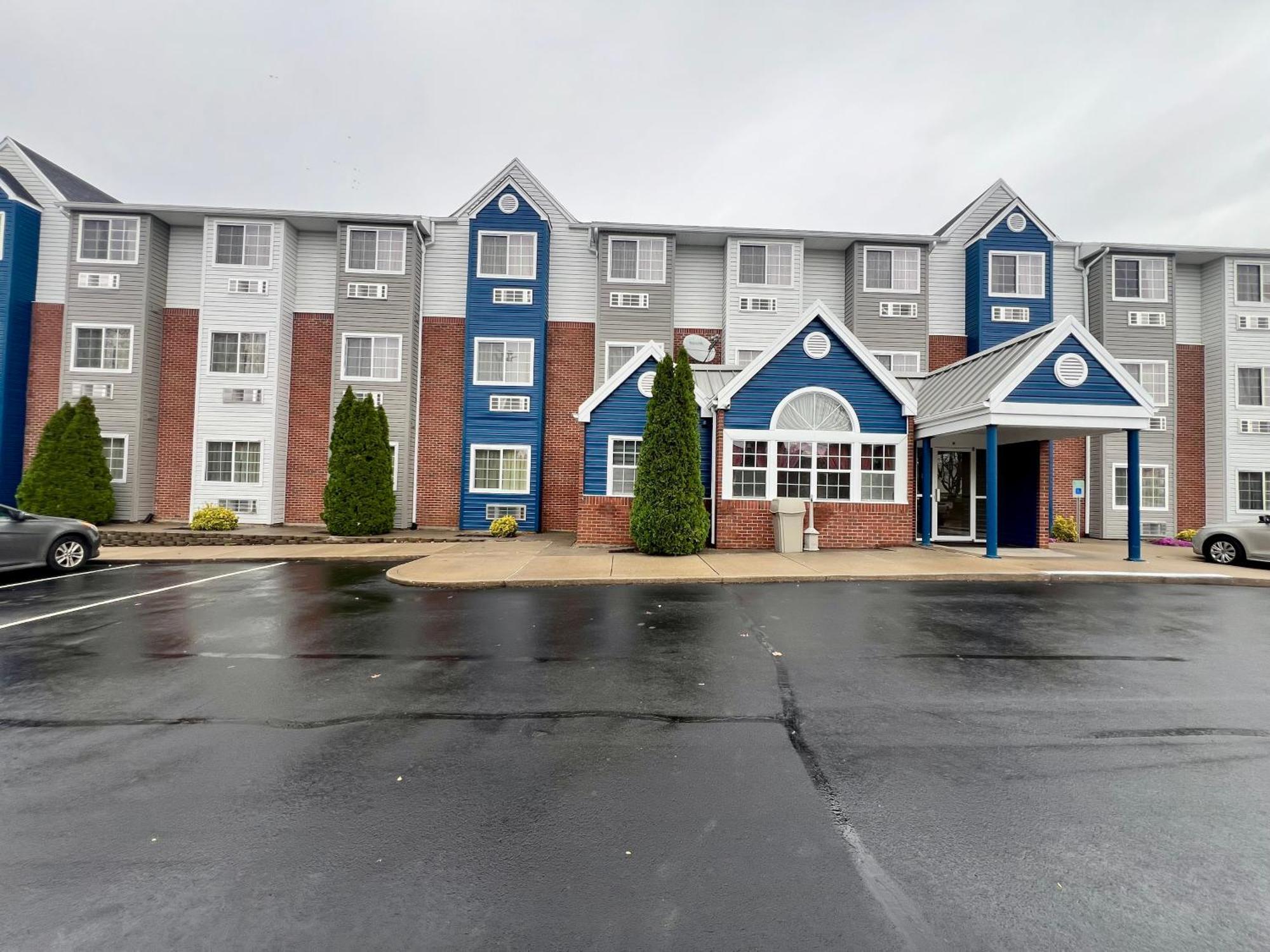 Microtel Inn Georgetown - Lexington North Buitenkant foto