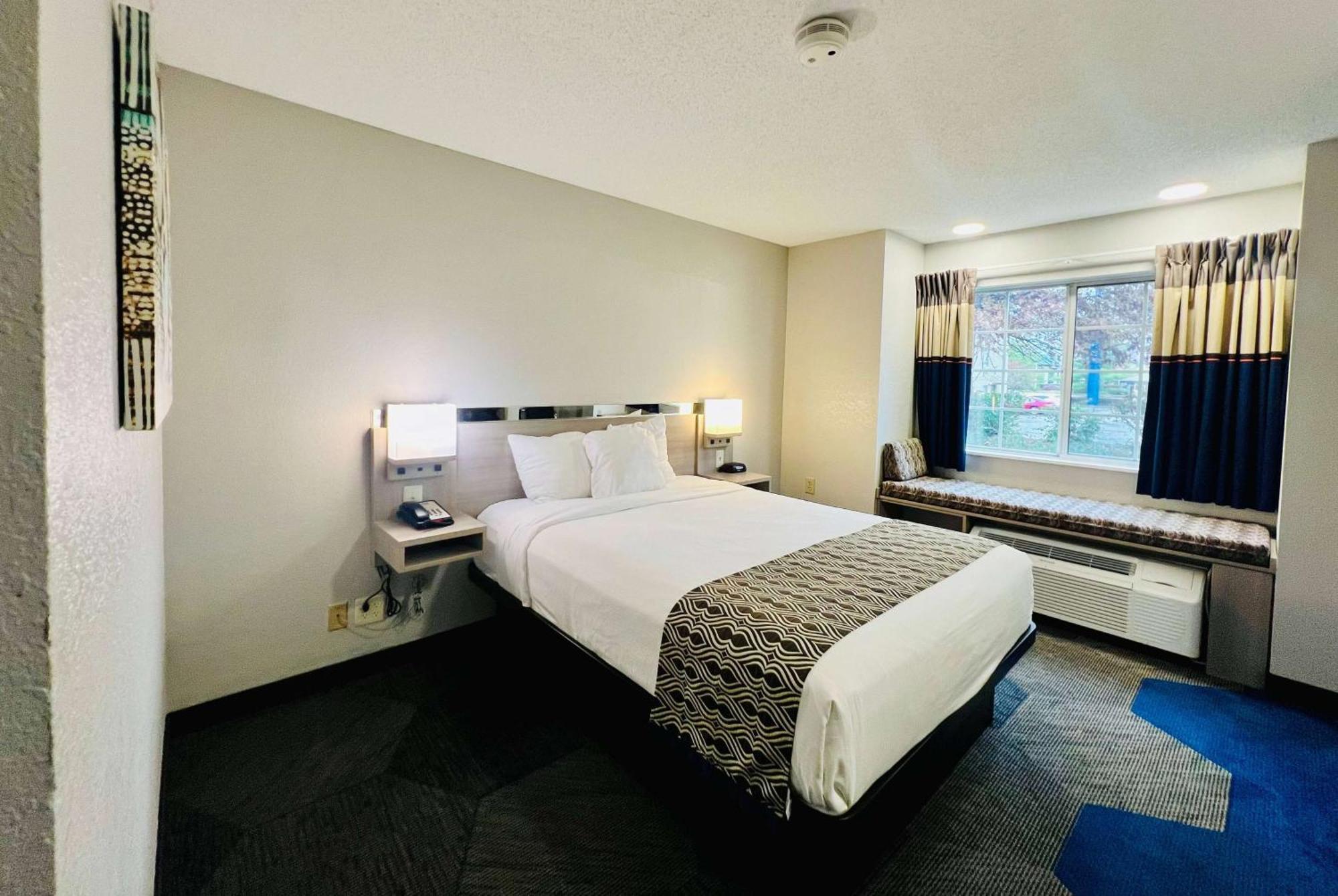 Microtel Inn Georgetown - Lexington North Buitenkant foto