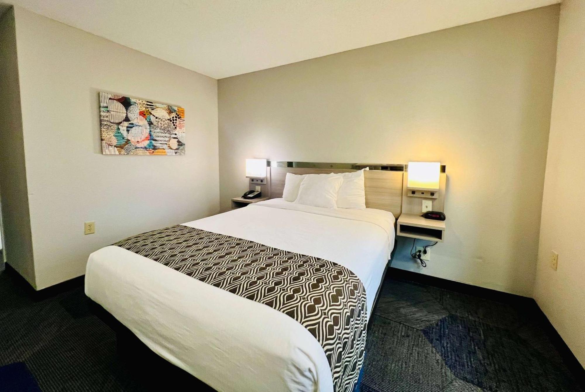 Microtel Inn Georgetown - Lexington North Buitenkant foto