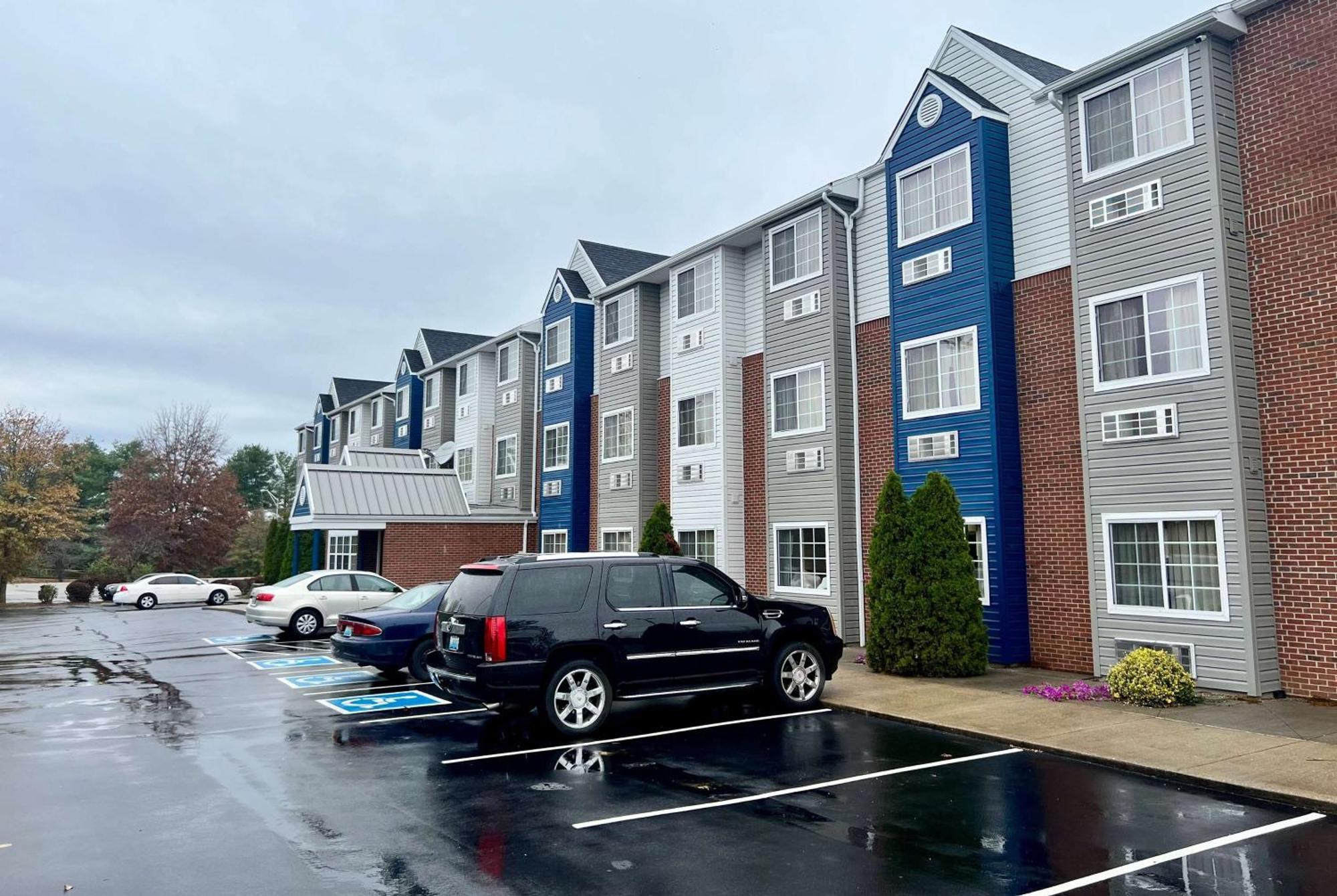 Microtel Inn Georgetown - Lexington North Buitenkant foto