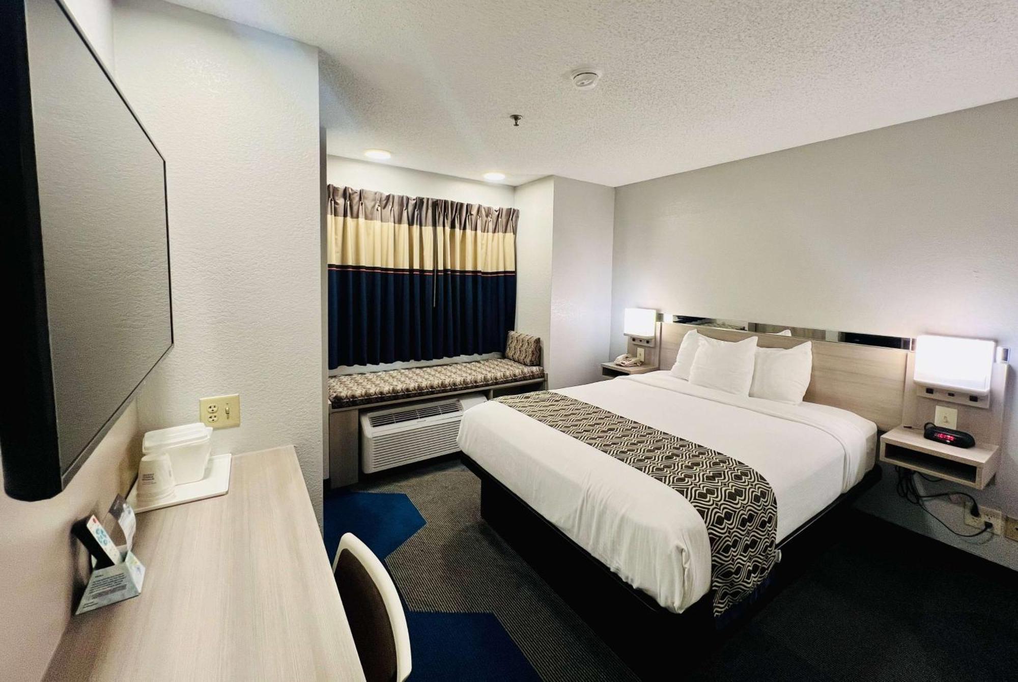 Microtel Inn Georgetown - Lexington North Buitenkant foto