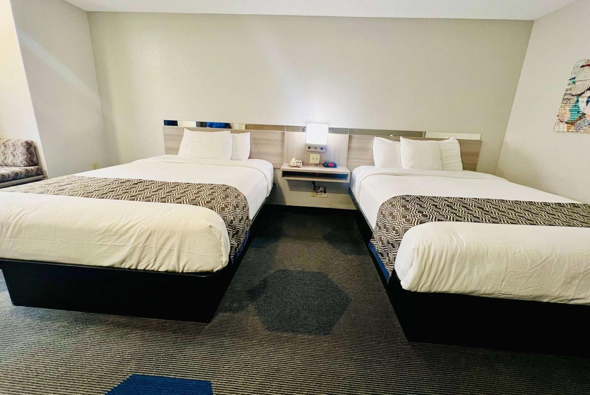 Microtel Inn Georgetown - Lexington North Buitenkant foto