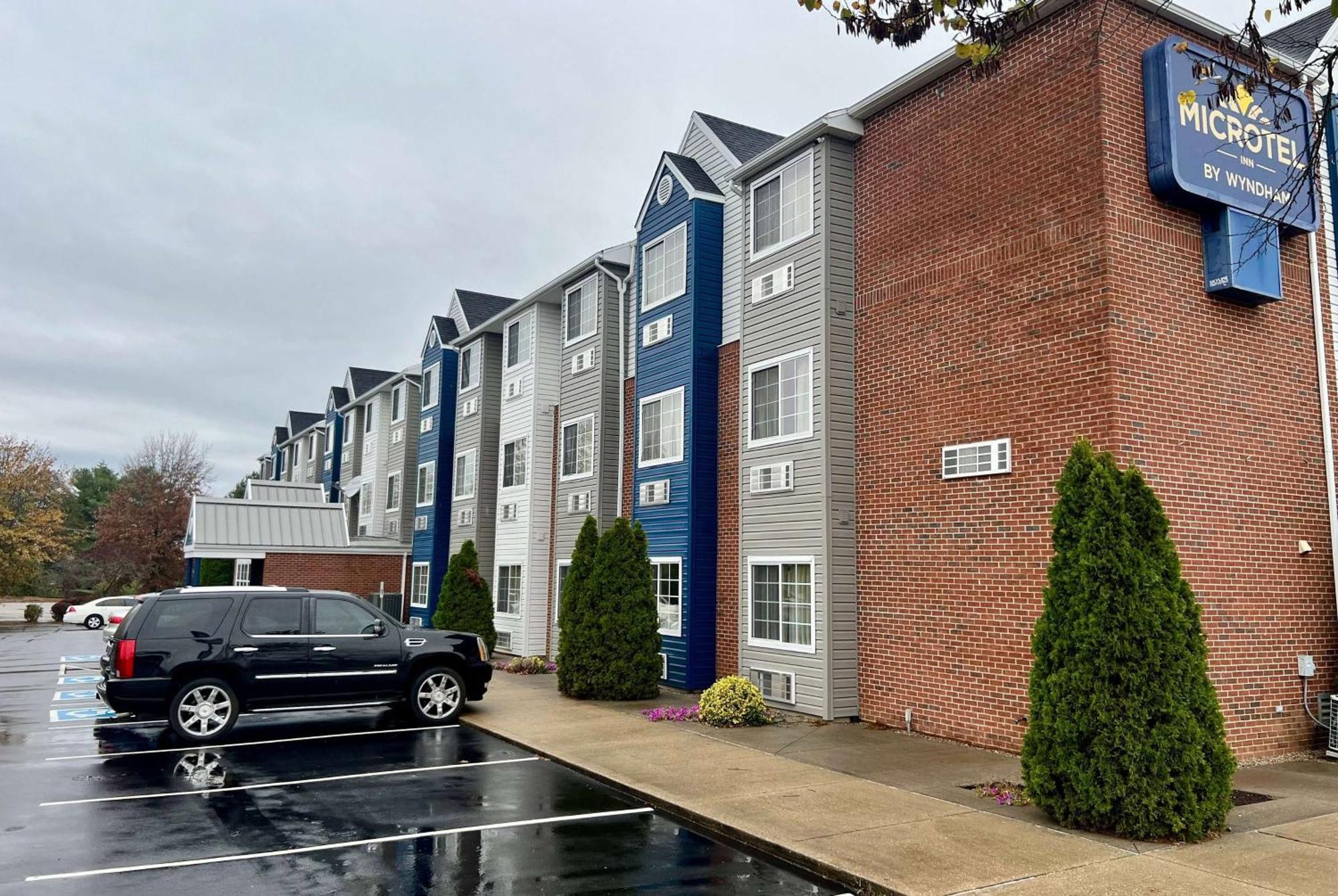 Microtel Inn Georgetown - Lexington North Buitenkant foto